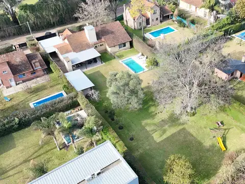 Casa en Venta de 5 dormitorios