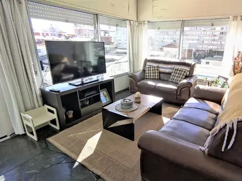 Amplio y luminoso apartamento EN VENTA - Zona Península