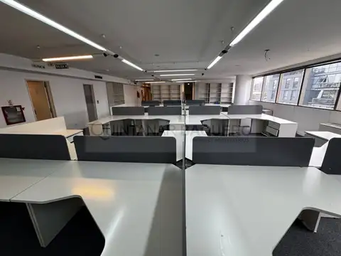 Oficina en Alquiler 24 años