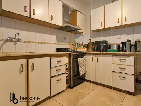 Casa 5 ambientes con 4 baños