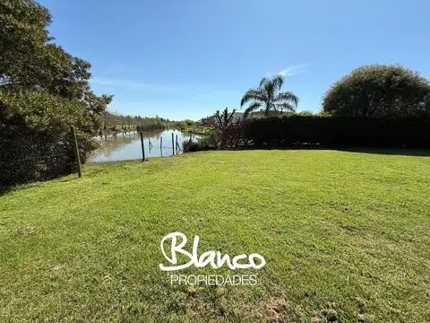 El Cantón - Islas -