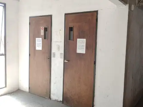 VENTA DE COCHERA, CENTRO DE ROSARIO.