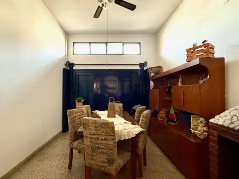 Casa en Venta en Billinghurst, USD 85.000