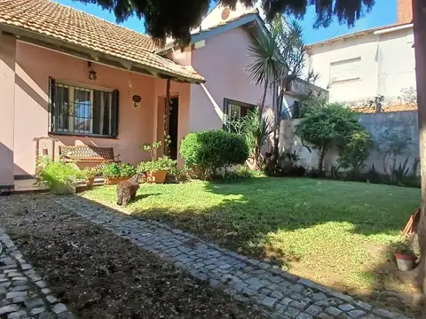 Casa en Venta en Villa Ballester, USD 220.000