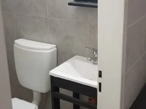 Departamento en Alquiler en Villa Ballester, $ 250.000