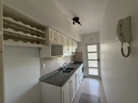 Departamento en Alquiler con 1 cocheras