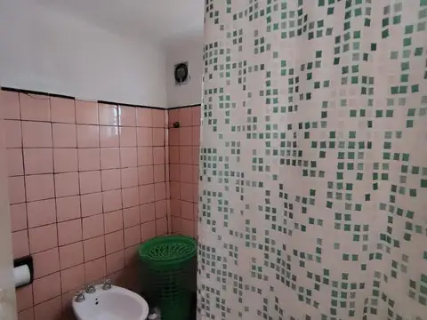 Casa en Venta en San Nicolas De Los Arroyos, USD 60.000