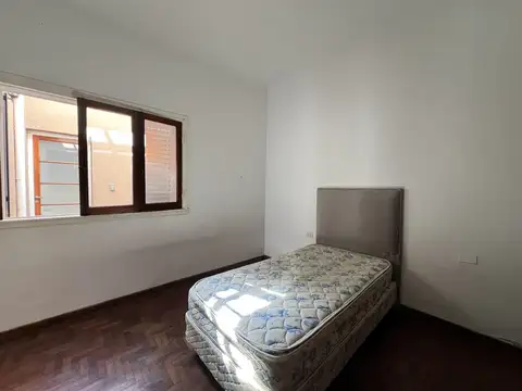 Depto Tipo Casa en Venta en Plaza Paso, USD 80.000