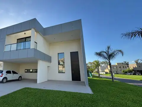 Casa en Venta en Ingeniero Adolfo Sourdeaux, USD 320.000