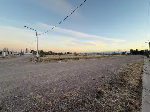 TERRENO EN VENTA B° DON AMERICO LAS COMPUERTAS