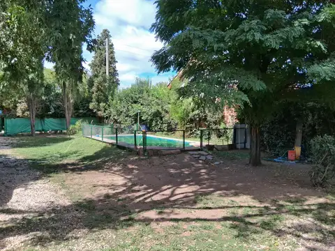 Quinta en Venta con 1 cochera