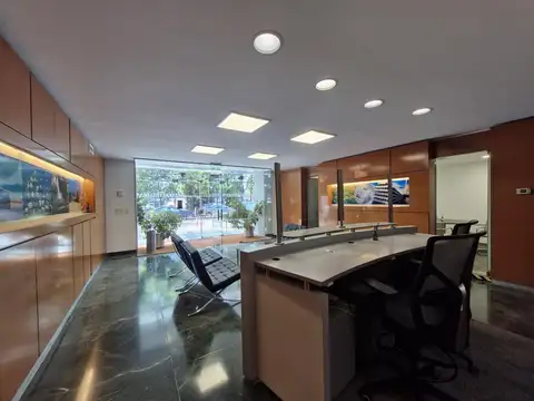 Monseñor Magliano  al 3000