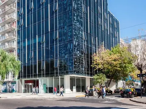 Oficina en Alquiler con 2 cocheras