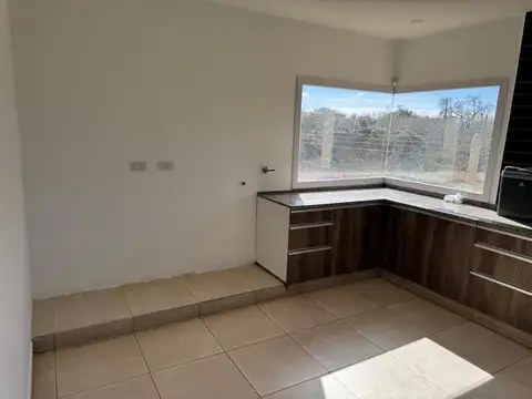 CASA 3 DORM VENTA LOTEO BEAUCHAMPS LA SILLETA RN51