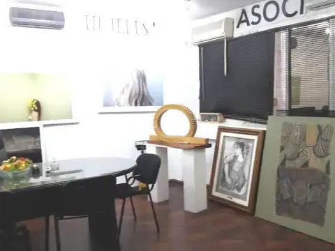 Oficina en Venta 45 años