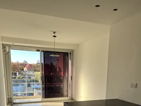 Montevideo 3500, Piso 4