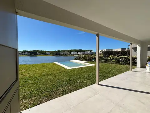 Casa en Venta en Santa Ana, USD 549.000