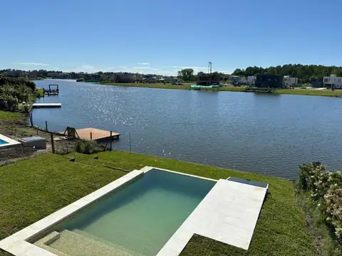 Casa en Venta de 5 dormitorios