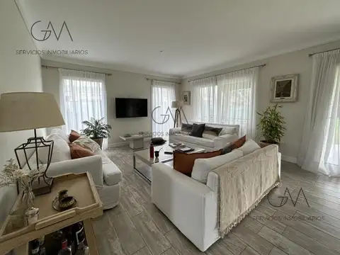 Casa en Alquiler temporario en B. Rumenco