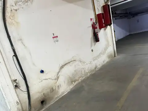 Cochera en Venta para coche grande