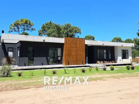 Cul de Sac Estribor 2500