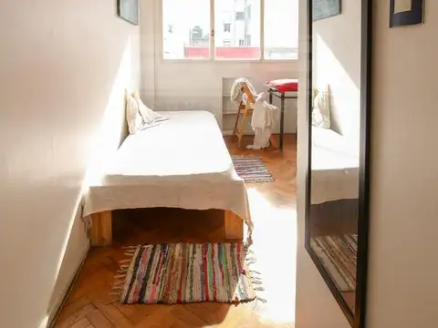 Bartolomé Mitre al 2600 entre Paso y Castelli