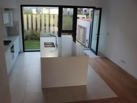 Departamento en Venta con 2 cocheras