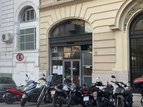 Local en Venta en San Nicolás, USD 250.000