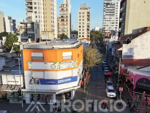 Local comercial en venta ubicado en Berazategui