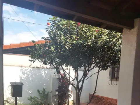 Casa en Venta en Alberdi, USD 80.000
