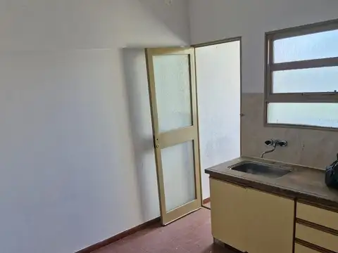 Departamento 4 ambientes con 1 baño