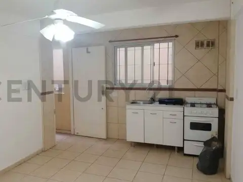 venezuela 5500, Piso 0