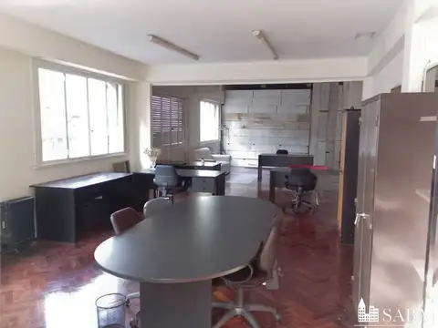 Oficina en Venta 50 años