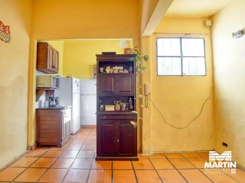 Casa 4 ambientes con 1 baño