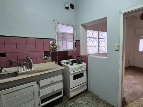 En venta PH 3 amb.  con patio, pb fondo. Villa Martelli