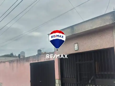 CASA 5 DORMITORIOS VENTA MACROCENTRO