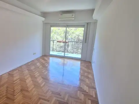 Departamento en Alquiler en Flores, $ 800.000