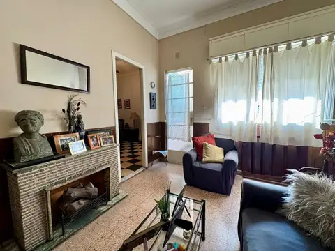 Avenida Álvarez Jonte 1800