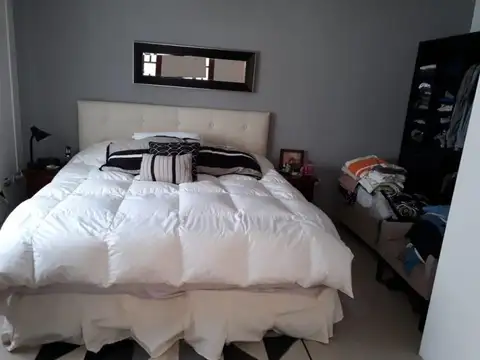 PH 4 AMBIENTES CON 3 COCHERAS, PISCINA ESCUCHA OFERTA