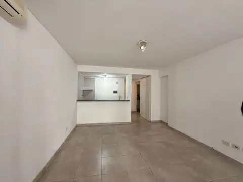 Avenida Luis María Campos 500