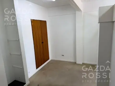 Oficina en Alquiler al Sur