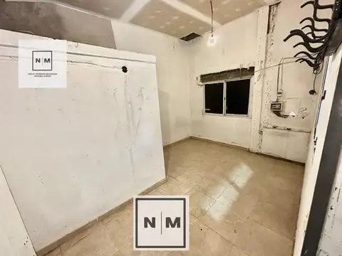 Galpon en Alquiler 10  mts Frente