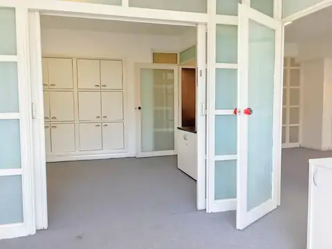 Oficina en Alquiler al Norte