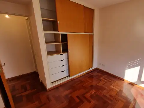 Departamento en Venta en Moron Sur, USD 75.000