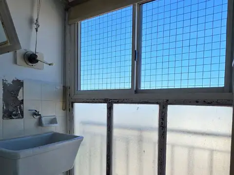 Departamento en Alquiler en Floresta, $ 800.000