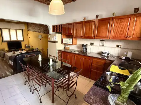 Casa en Venta en Azcuenaga, USD 64.000