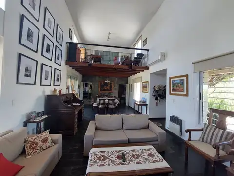 Oficina en calle España 100