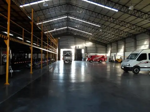 Galpon Industrial de 2.600 m2