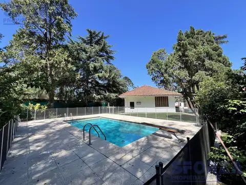 Isabela Católica al 900