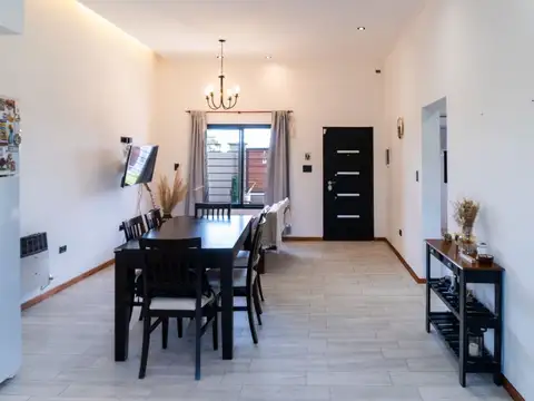 Casa 3 ambientes con 1 baño
